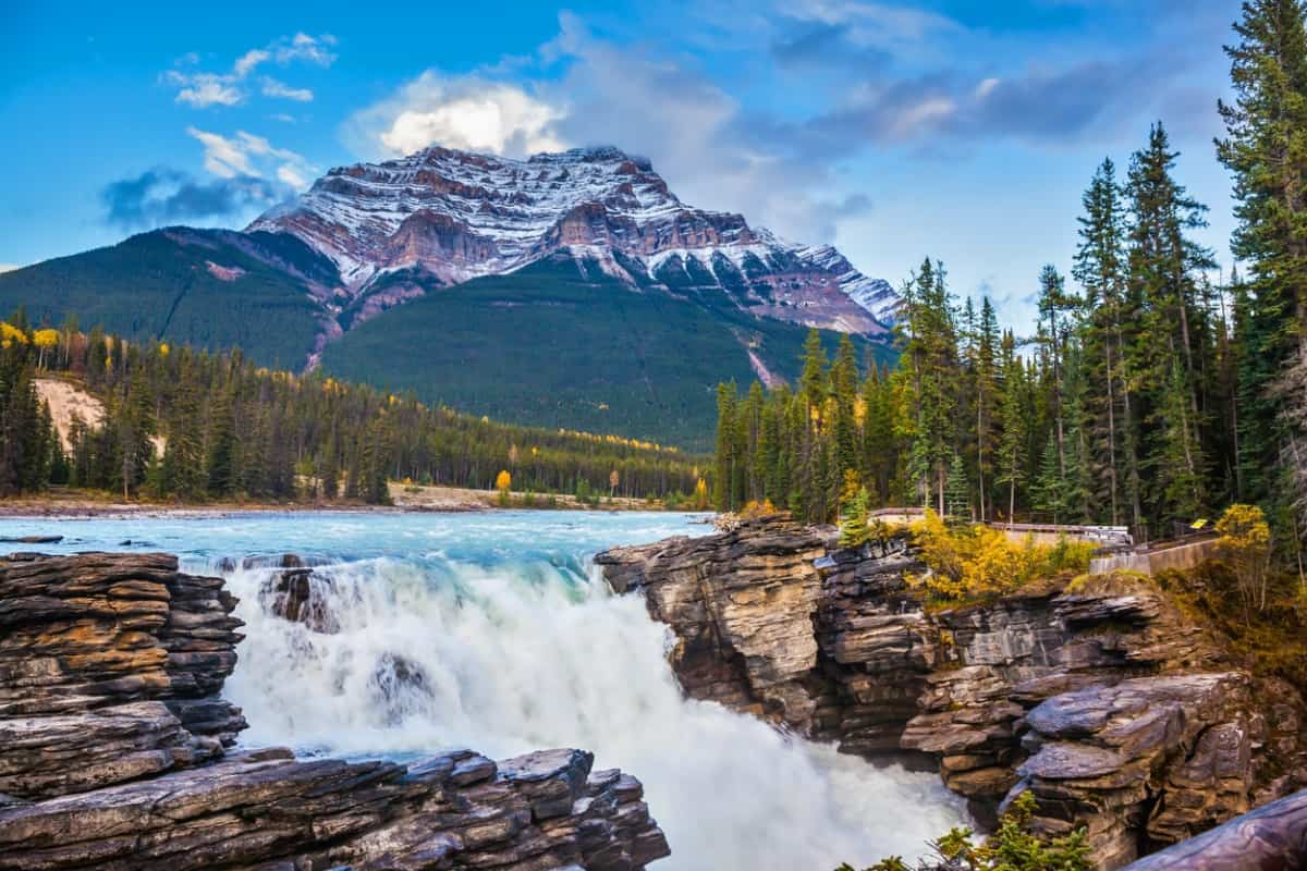 Canadian job vacancies have reached another all-time high